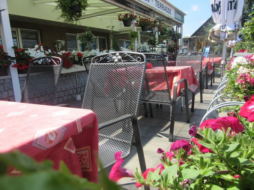 Hotel Restaurant Jonkhans Рес Экстерьер фото