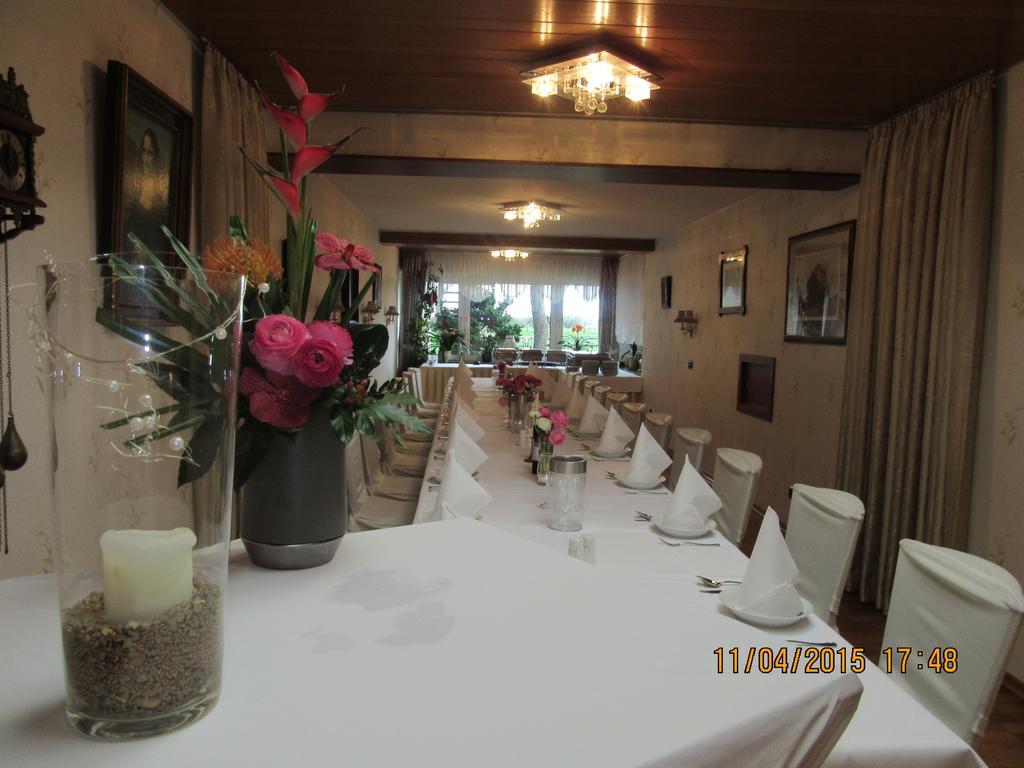 Hotel Restaurant Jonkhans Рес Экстерьер фото