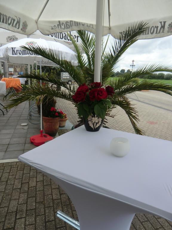 Hotel Restaurant Jonkhans Рес Экстерьер фото