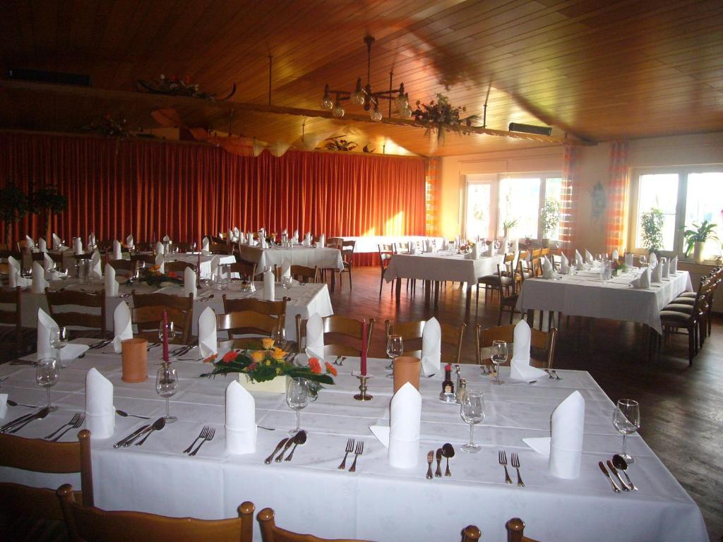 Hotel Restaurant Jonkhans Рес Экстерьер фото